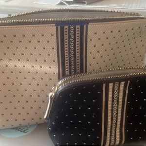 NWT Rothy’s vanity set